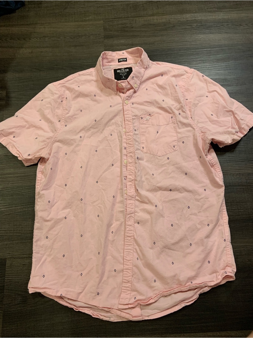 Hollister Men's Short Sleeve Button-Down Shirt - Pink